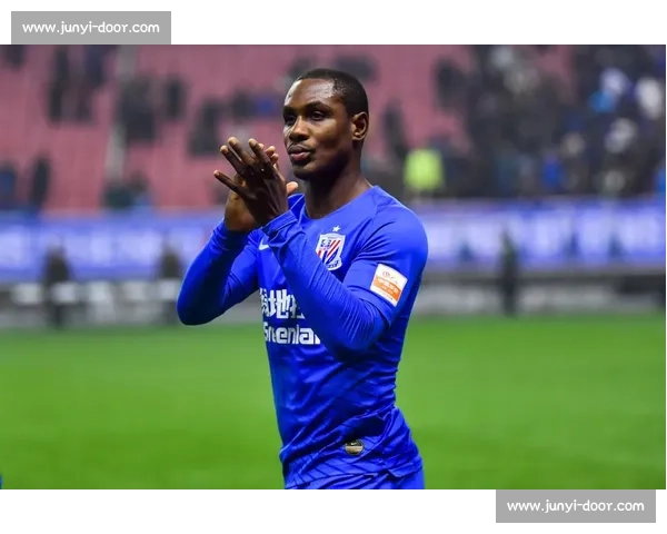 贝拉达豪言夏窗重塑红魔！库尼亚化身现代坎通纳点燃复兴希望